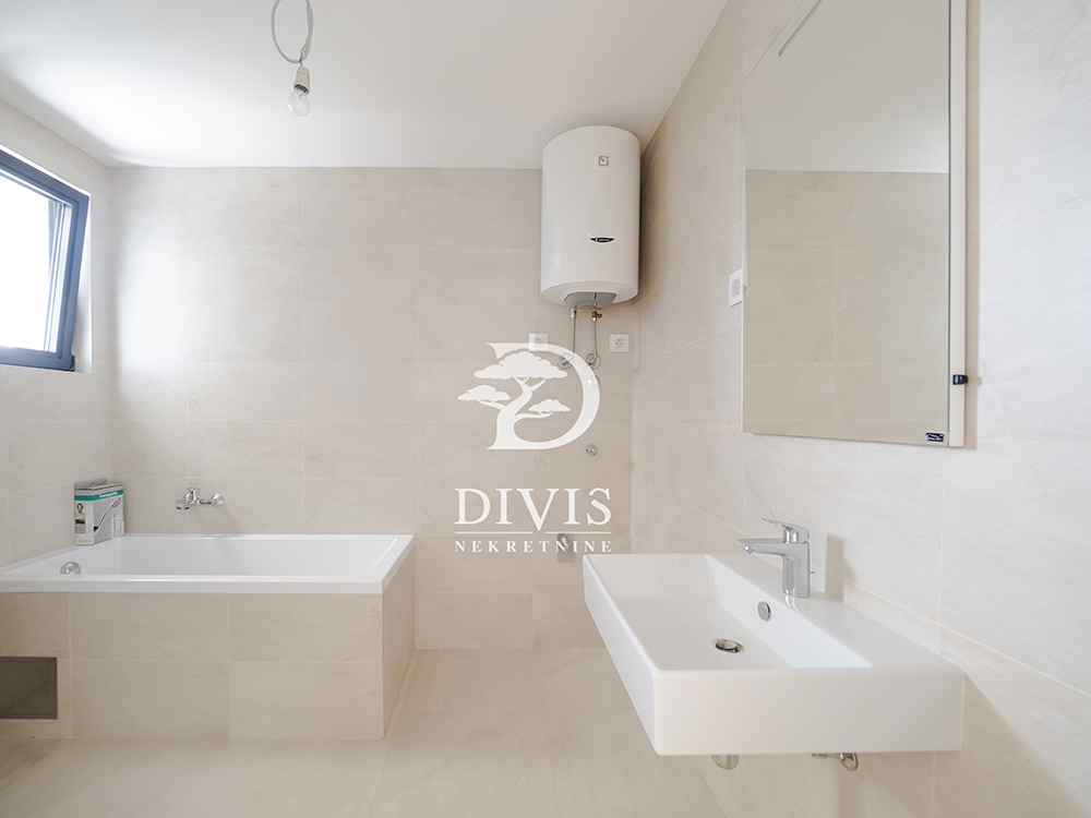 Slika 4 - Generala Rašića, Četvorosoban stan na prodaju, 95m2, 335.000€